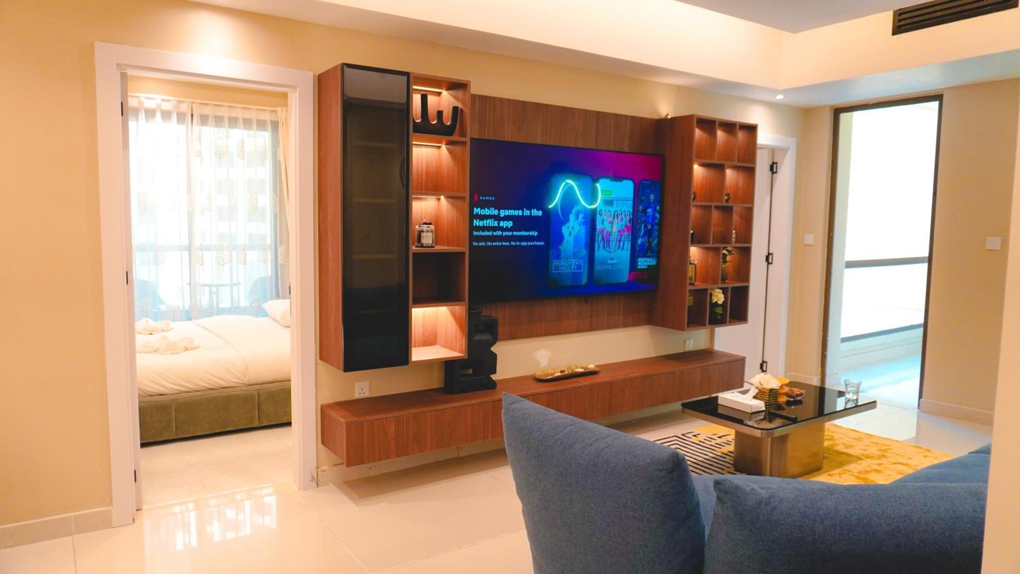 Usmans 3 Bedroom Sea View Apartment