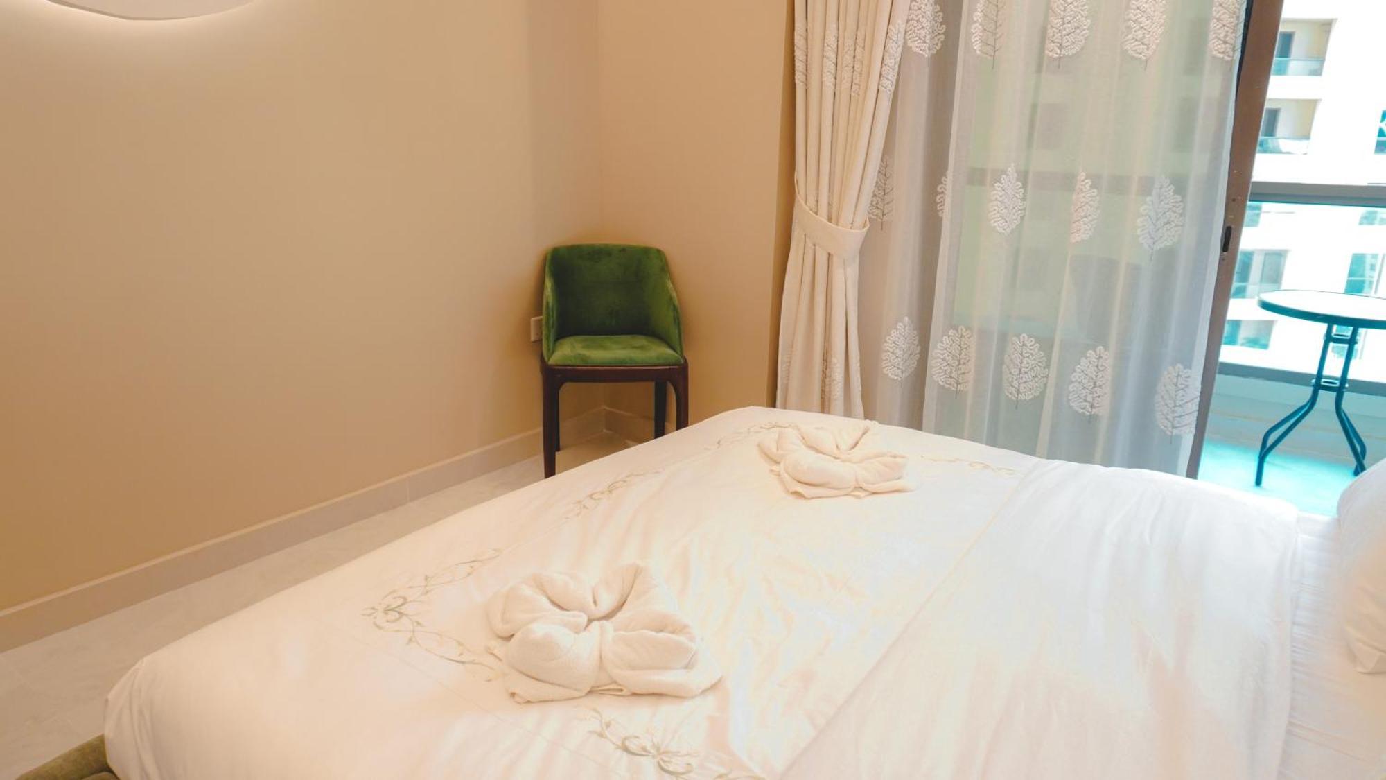 Apartment Usmans 3 Bedroom Sea View